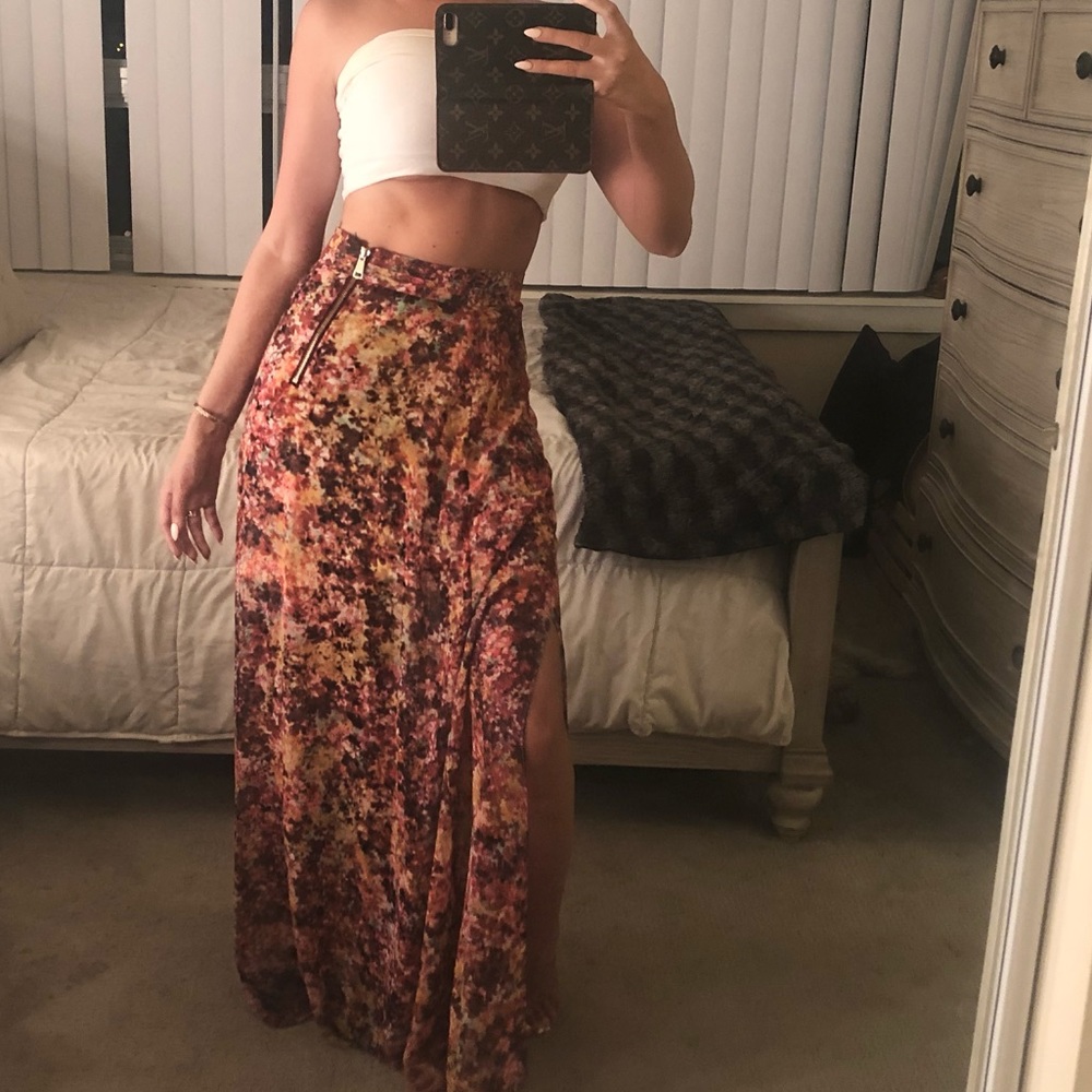 Bebe floral maxi skirt